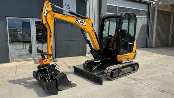 Гусеничный мини-экскаватор JCB 8020 CTS